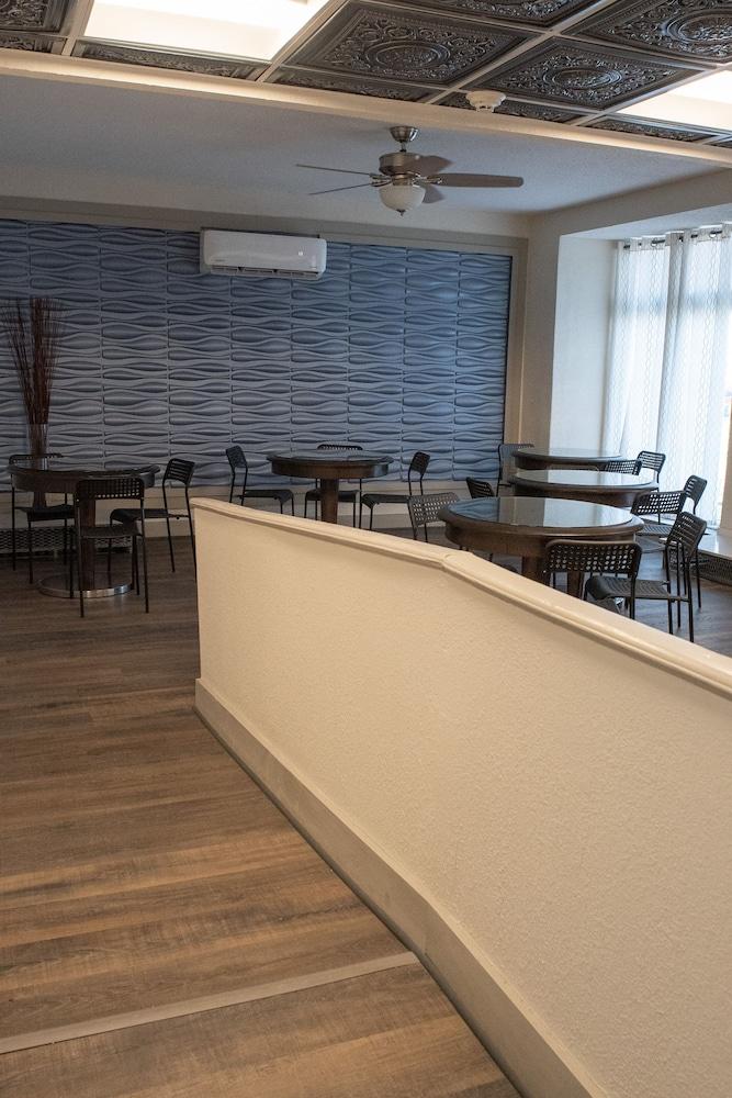 Americas Best Value Inn Dearborn Dış mekan fotoğraf